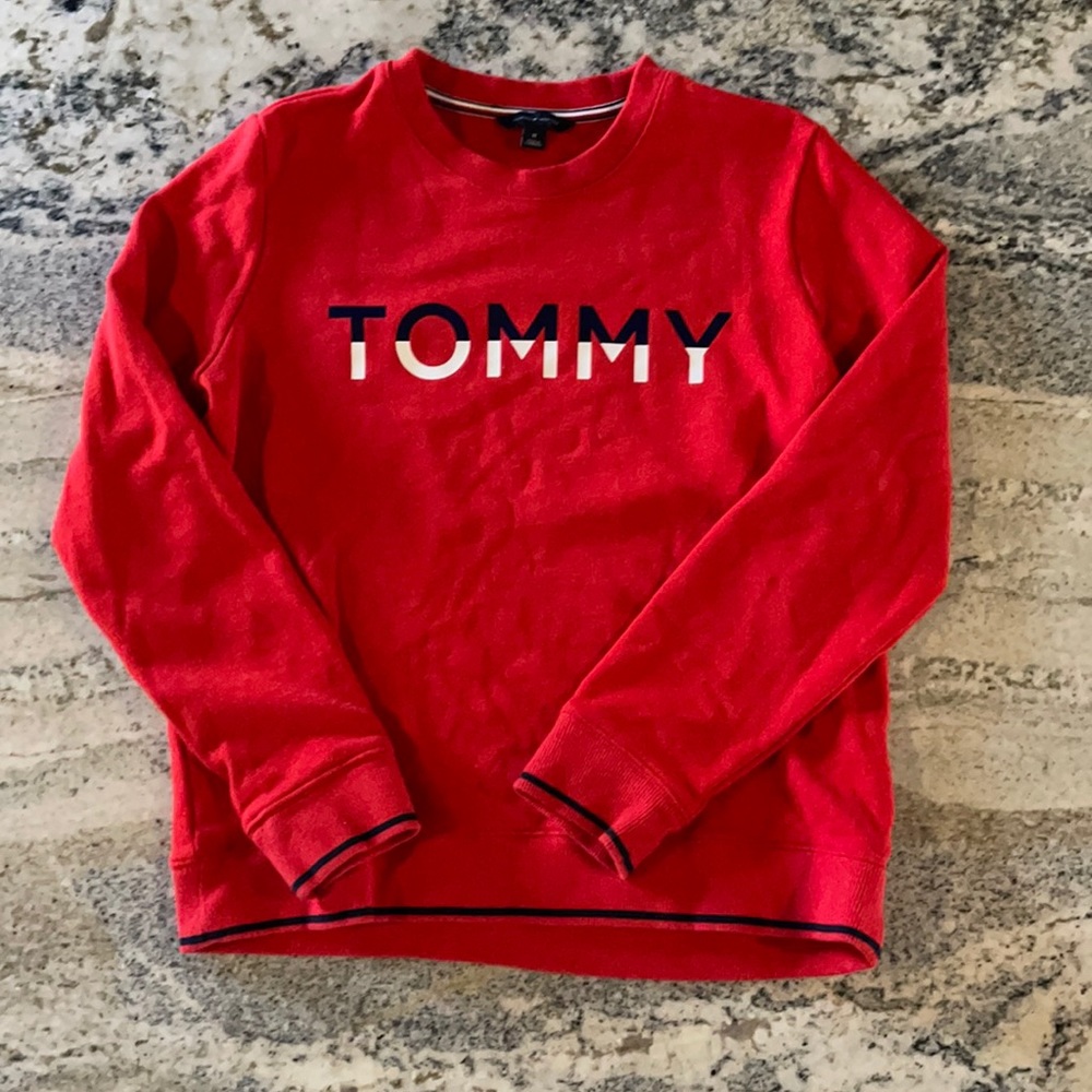 tommy hilfiger crewneck